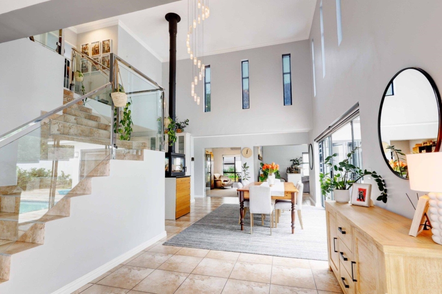 4 Bedroom Property for Sale in Van Riebeeckshof Western Cape